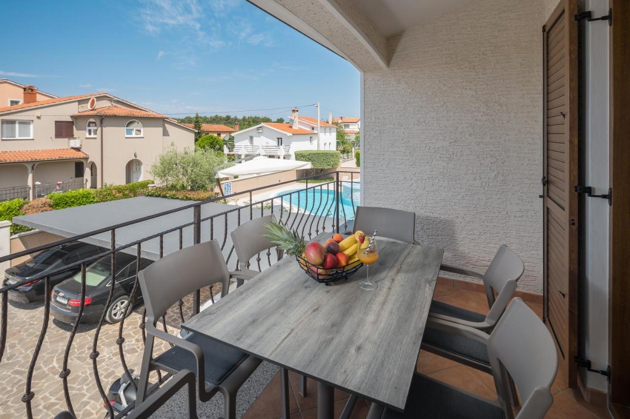 Villa Alena Porec Bagian luar foto