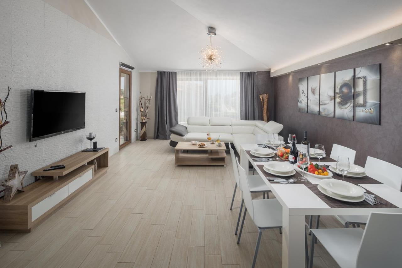 Villa Alena Porec Bagian luar foto